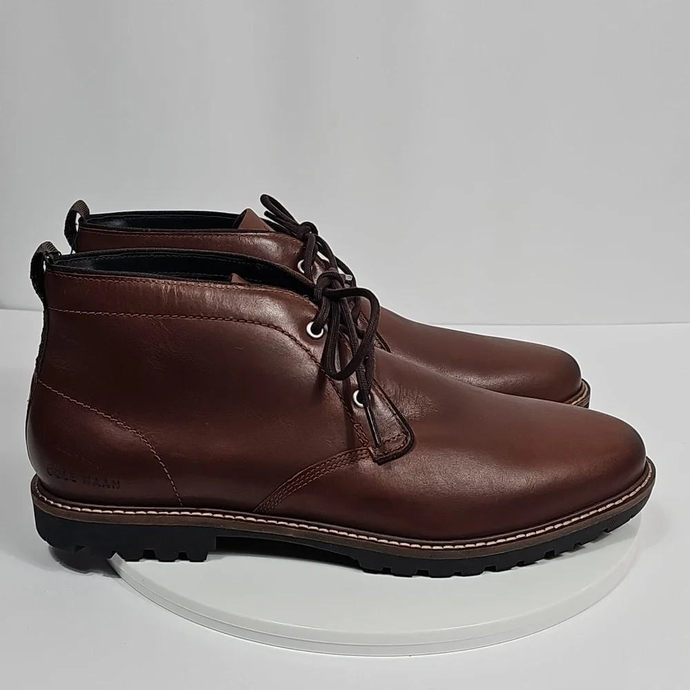 NIB Cole Haan Midland Lug Chukka Boots Dark Sequoia Leather 10.5 Water Resistant